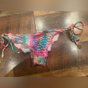 Luli Fama bikini bottoms size small